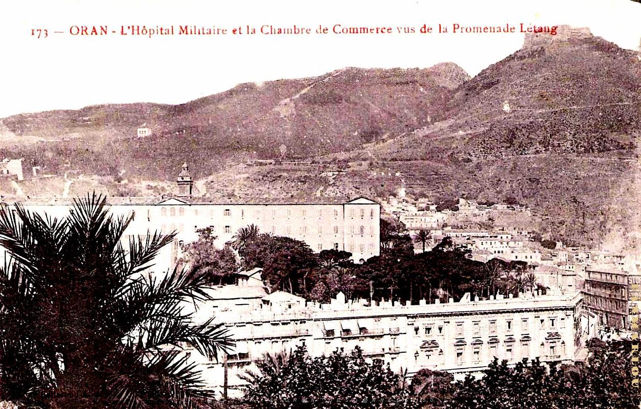 Oran - Hopital Militaire et Chambre de Commerce.jpg